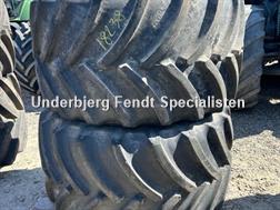 BKT 900/50R42 + 750/55R26