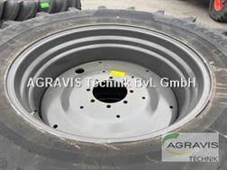 Vredestein 650/65  R38 TRAXION Vredestein 540/65 R28+650/65 R