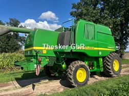 John Deere T 670