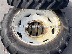 BKT 270/95 R32, 8-Loch Felge, BKT, Case, New Holland