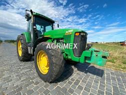 John Deere 8200