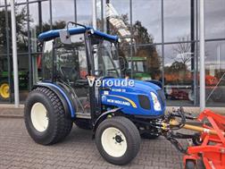 New Holland BOOMER 35