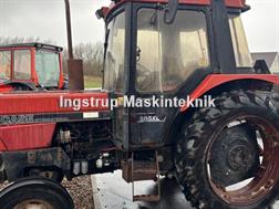Case IH 685 XL