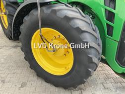 John Deere 8320 R  