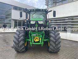 John Deere 6215