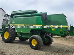 John Deere 2256