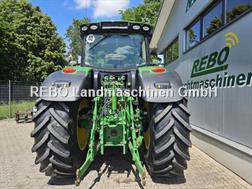 John Deere 6215