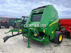 John Deere V451M