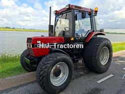 Case IH 685