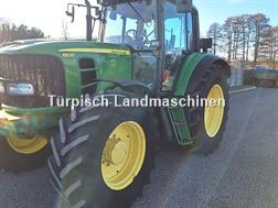 John Deere 6630