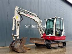 Takeuchi TB235
