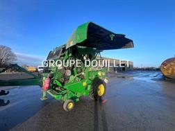 John Deere Presse à balles rondes 990 John Deere