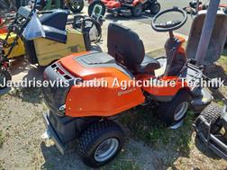Husqvarna R 216T AWD