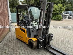 Jungheinrich efg220
