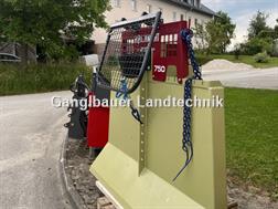 Holzknecht HS 750 Profi mit Funk Seileinlauf und Ausstoß