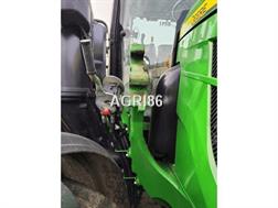 John Deere BATI  DE CHARGEU