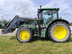 John Deere 6135R