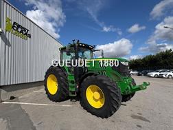 John Deere 6215R