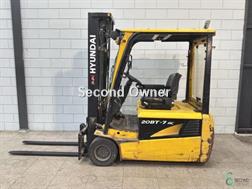 Hyundai heavy industries 20BT7 AC