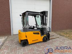 Jungheinrich EFG320