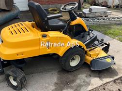 Cub Cadet FMZ50 Plænetraktor