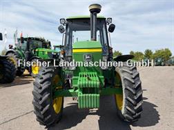 John Deere 2850