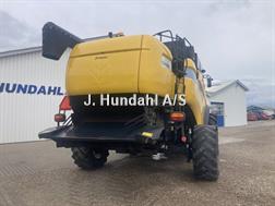 New Holland CX 8080