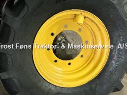 Mitas 365/70R18 Komplet hjul til NH 110