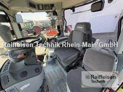 Claas ARION 550