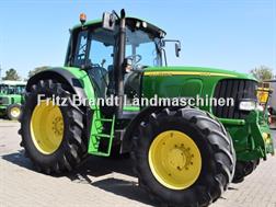 John Deere 6820