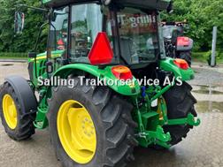 John Deere 5075 E
