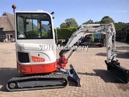 Takeuchi TB325R