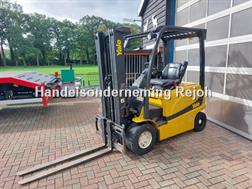 Yale ERP25 triplex sideshift 2013