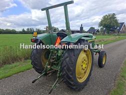 John Deere 1020