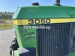 John Deere 3050