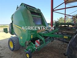 John Deere V461M