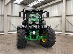 John Deere 6215