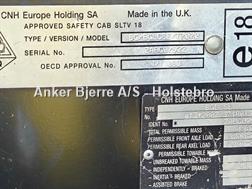 New Holland T 7070 AutoCommand 