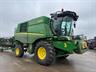 John Deere T550